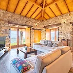 Casa De Basto Vila *