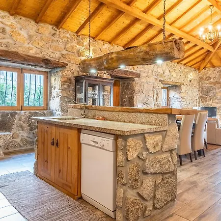 Casa De Basto