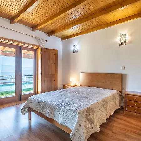 Casa De Basto *