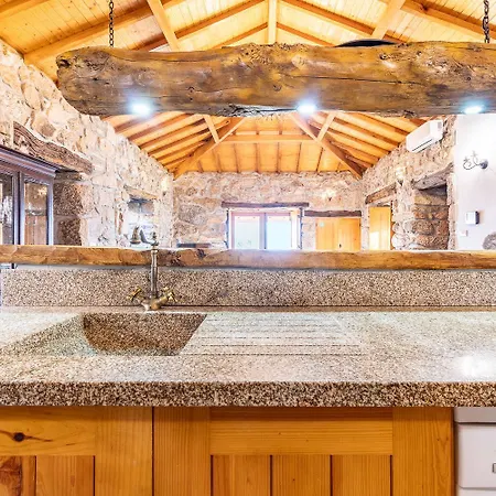 Casa De Basto *