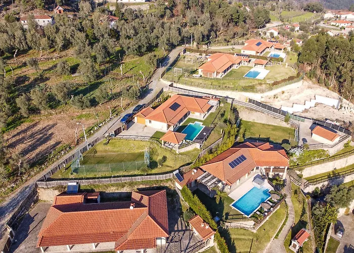 Casa De Basto וילה סלוריקו דה באשטו